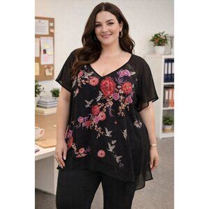 Torrid Short Sleeve Sheer Floral Top Size 2X Business Casual Teacher Office Wear